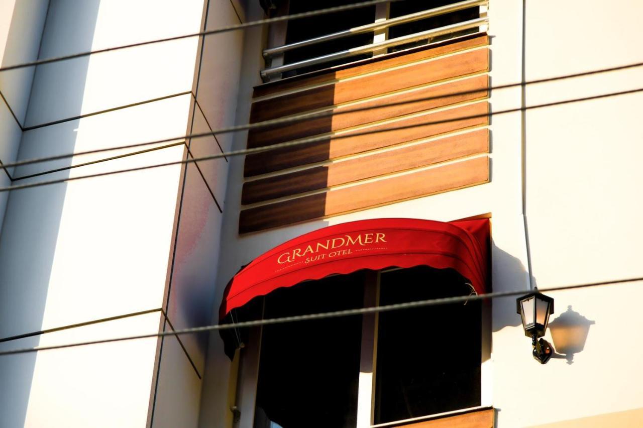 ميزيتلي Grandmer Suit Otel المظهر الخارجي الصورة